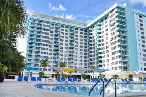 Seacoast Suites on Miami Beach image 1