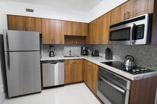 Seacoast Suites on Miami Beach image 7